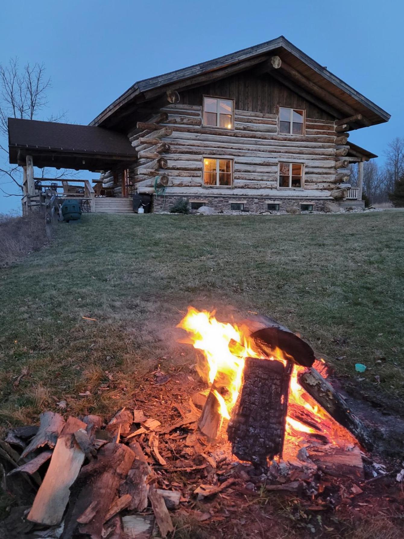 Firefly Creek Lodge Livonia Extérieur photo